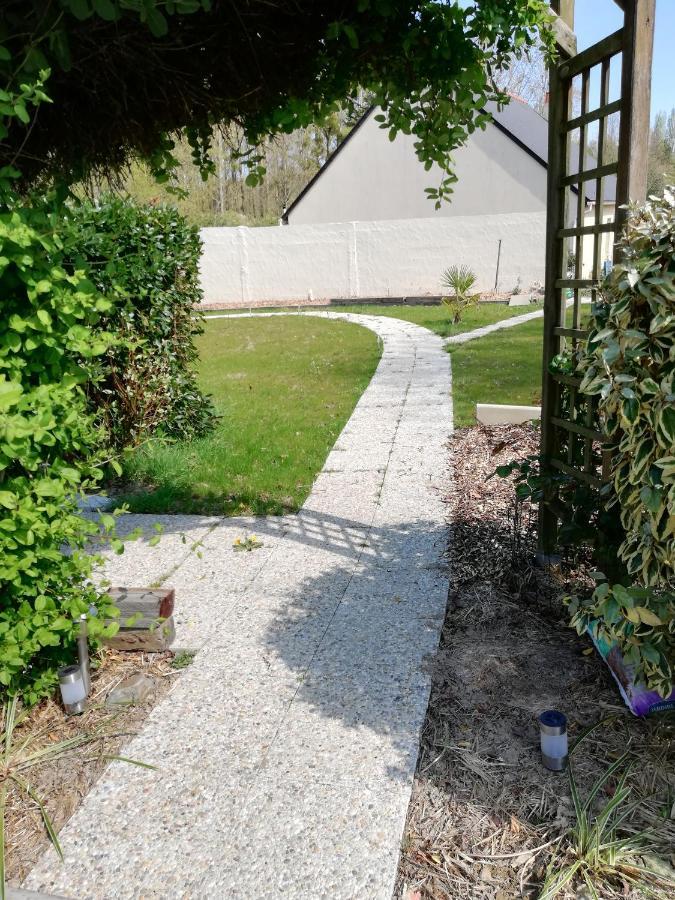 Вілла Au Coeur Du Jardin La Boussac Екстер'єр фото